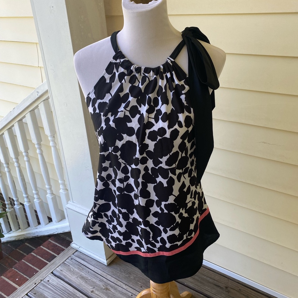 New York & Company Black and White Asymmetrical Side Tie Blouse
